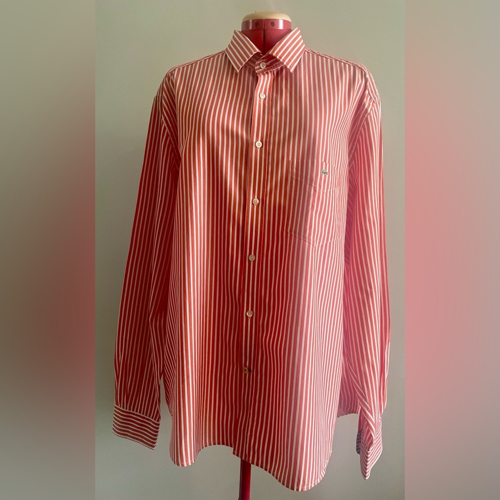 Lacoste - %100 cotton Modern fit button up dress shirt - Size 46 (men’s)